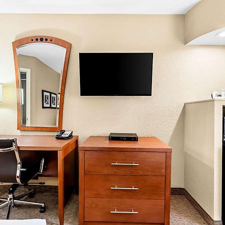 Comfort Inn Modesto Exterior foto